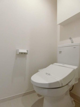 ゆったりとした空間のトイレです
