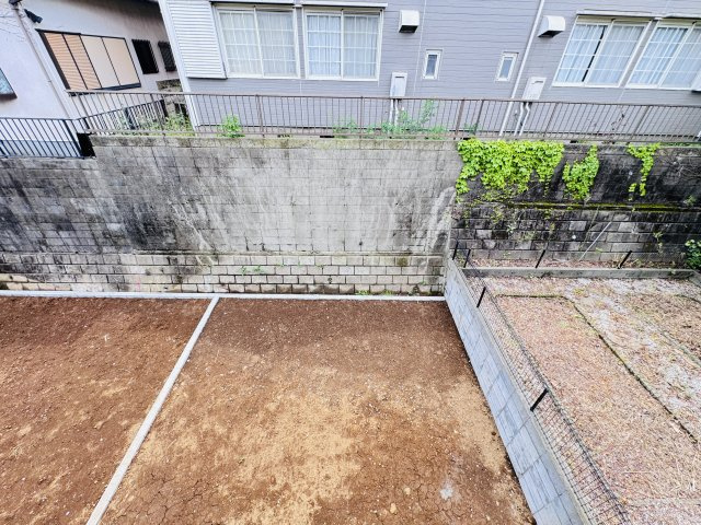 松戸市小金原５丁目新築戸建【貝の花小学校:６分】の展望|バルコニーより南側眺望・南庭につき日当たり良好♪