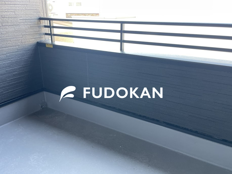 山形市花楯4期【新築建売】のバルコニー|洗濯は外干ししたいけど、外の目やお天気が気になる方注目です。