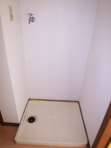 ハイツ成田の設備|別部屋同一間取りのお写真となります。