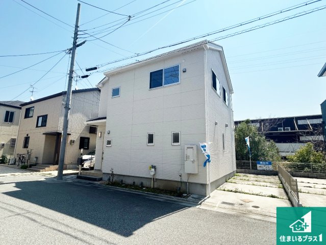 宝塚市山本丸橋　中古一戸建ての外観|周辺は落ち着いた街並みの住宅地！子育てがしやすい住環境です！気になることがありましたら、お気軽にお問い合わせください！