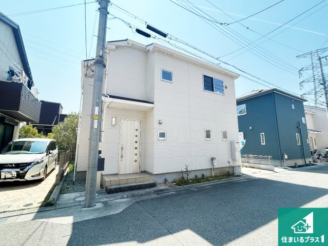 宝塚市山本丸橋　中古一戸建ての外観|周辺は落ち着いた街並みの住宅地！子育てがしやすい住環境です！気になることがありましたら、お気軽にお問い合わせください！