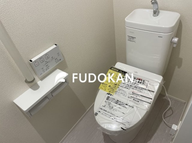 山形市花楯4期【新築建売】のトイレ|節水タイプのトイレは水道代の節約に繋がります。