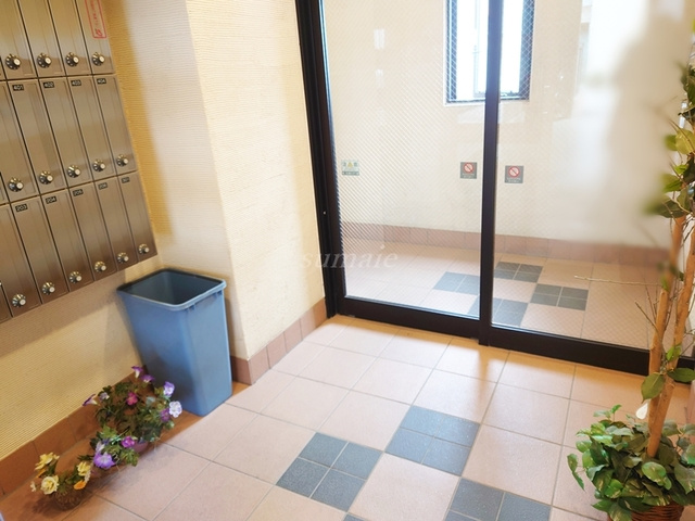 ビアーレＭのロビー|キレイに管理されていますね☆