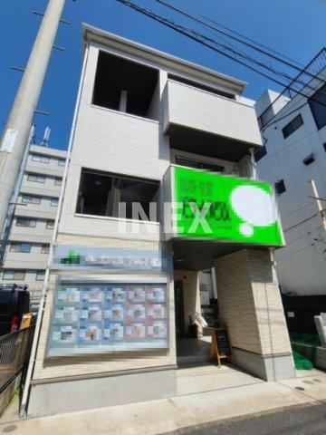 横浜市神奈川区大口通のアパートの外観