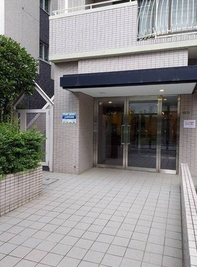 【エントランス】