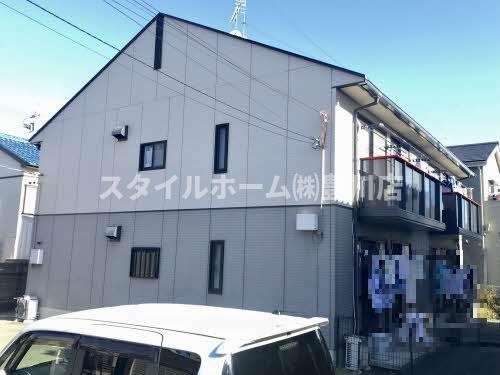 ウエストハイツの外観