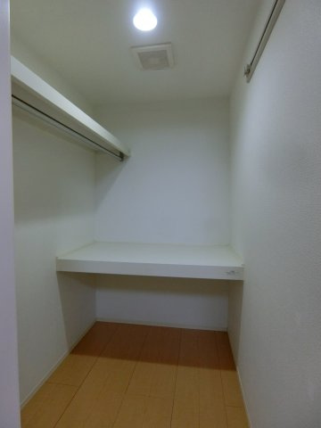 レーベン　パディーの収納|イメージ205号室の写真