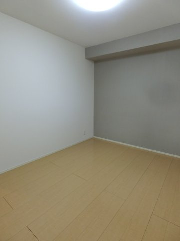 レーベン　パディーの洋室|イメージ205号室の写真