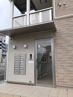 【エントランス】
