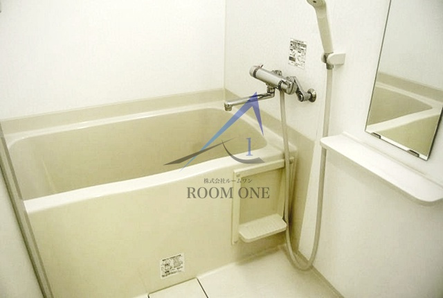 グランヴァンミッドイースト押上の浴室|お風呂です。