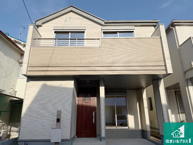 東大阪市下六万寺町　新築一戸建て