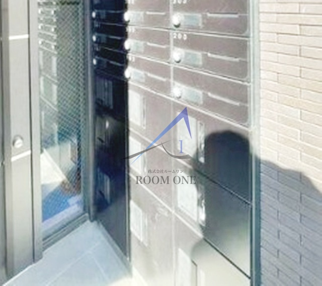 ＣＯＣＯＣＵＢＥ木場のその他共用部分|集合ポスト、宅配ボックスです。