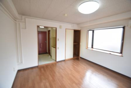 メゾン中山の居間・リビング|インターネット対応