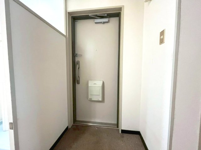 名谷8団地36号棟の玄関|玄関です