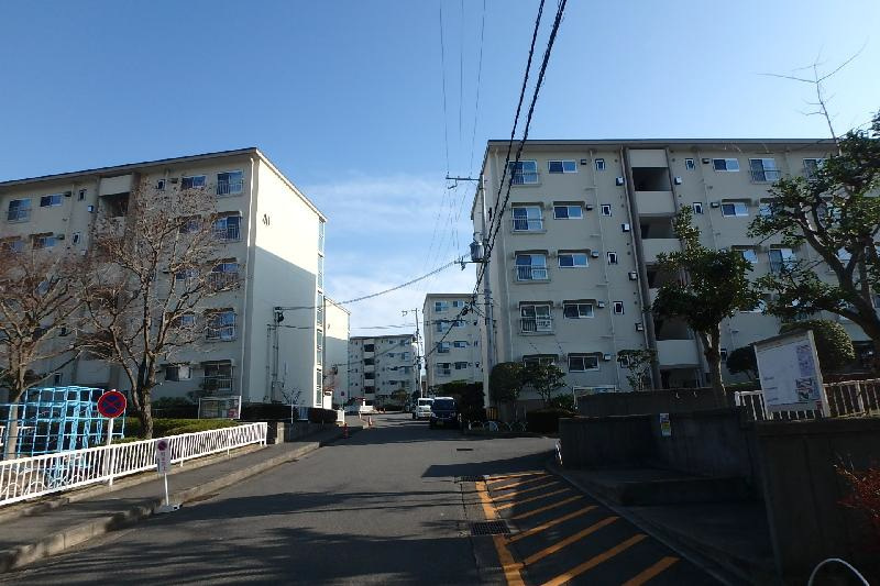 名谷8団地36号棟