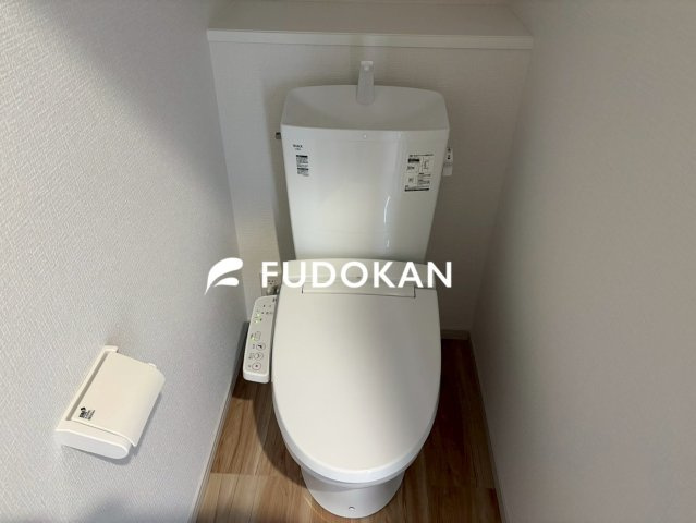 東根市羽入東【新築建売】のトイレ|節水タイプのトイレは水道代の節約に繋がります。