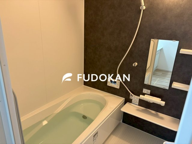 東根市羽入東【新築建売】の浴室|広々浴室は、ゆったりとくつろいで疲れを癒す空間です。