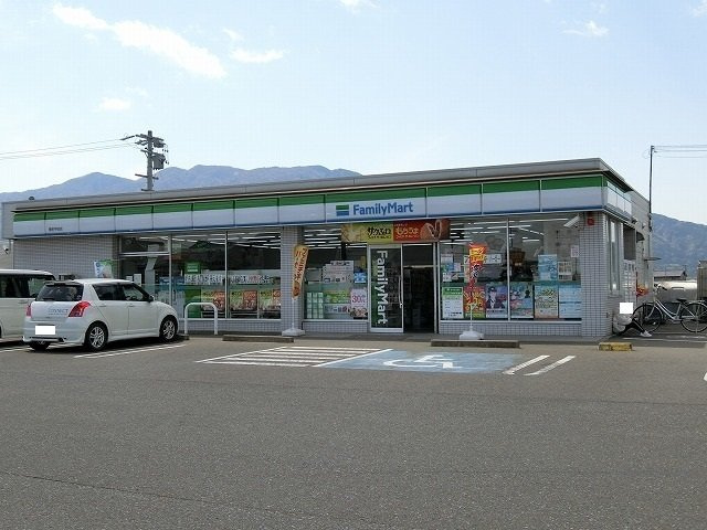 ボンダイⅢの周辺|ファミリーマート 養老宇田店まで1400m