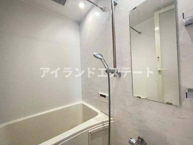 東が丘ガーデンズ　築浅　デザイナーズ　オートロックの浴室