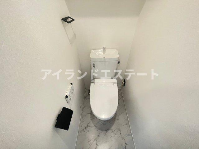 東が丘ガーデンズ　築浅　デザイナーズ　オートロックのトイレ