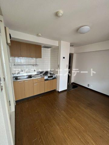 エクセルハイム駒沢　駅近　陽当たり良好　事務所相談可の居間・リビング