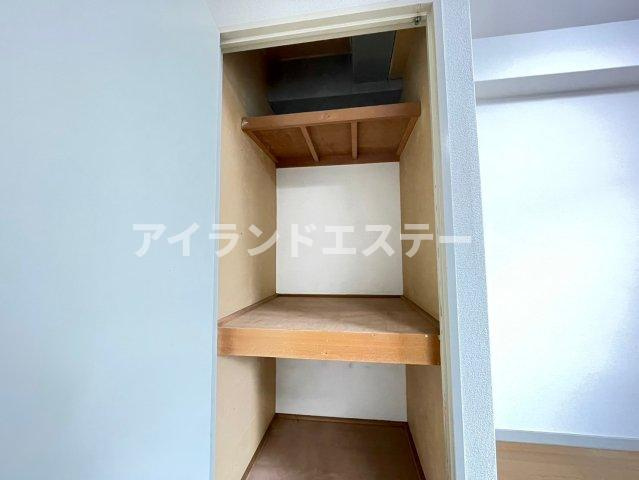 エランドール下馬　角部屋　陽当たり良好　の収納
