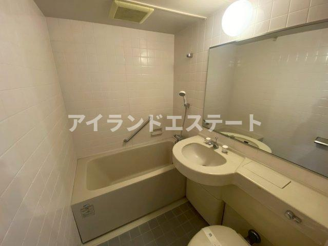 CLUB　LANAI　MEDITERRANEAN　角部屋　通風良好の浴室