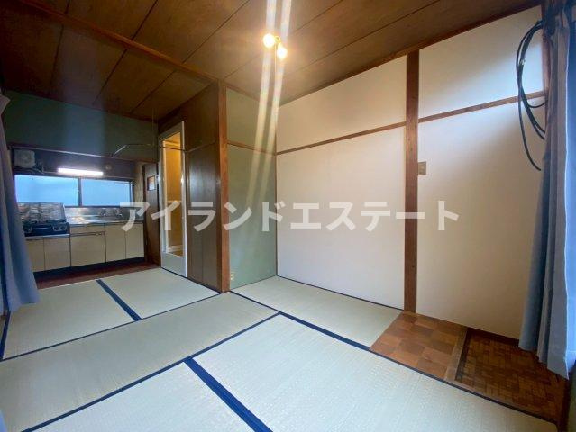 第2大樹荘　礼金0　駅近　南向き　通風良好の居間・リビング
