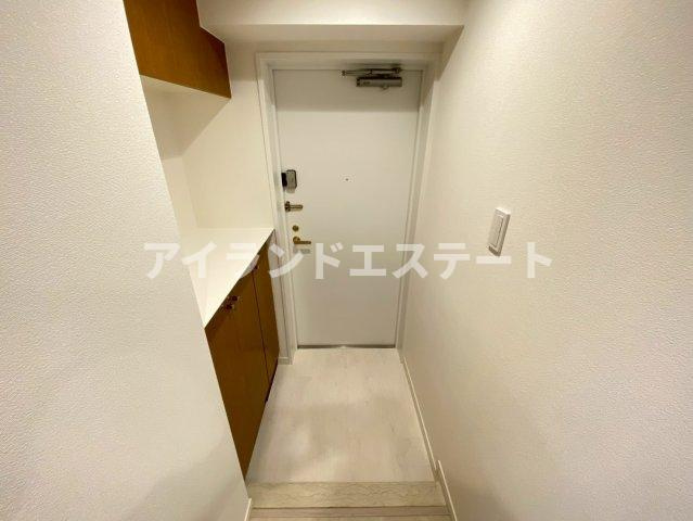 SOCIETY KAKINOKIZAKA ANNEX　敷地内駐車場有　オートロック　ファミリー向けの玄関