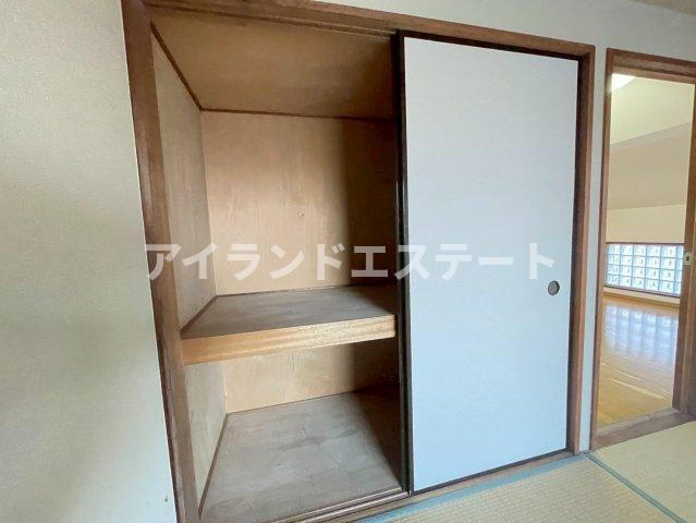 ローズマリー三軒茶屋　2人入居相談可　独立洗面台　オートロックの収納