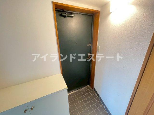 ローズマリー三軒茶屋　2人入居相談可　独立洗面台　オートロックの玄関