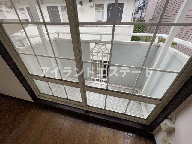 コートハウスI　ペット相談　角部屋　宅配BOXのバルコニー