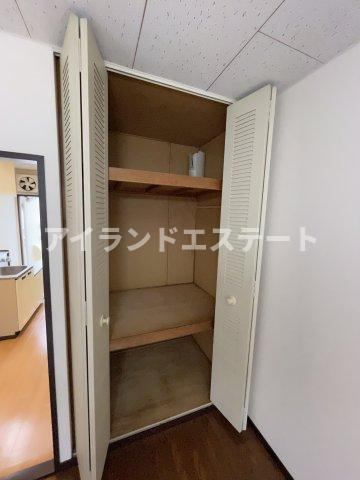 コートハウスI　ペット相談　角部屋　宅配BOXの収納
