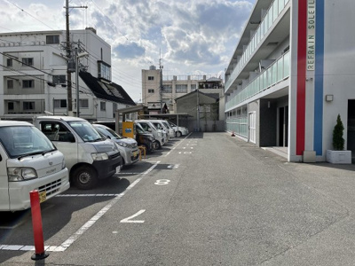 【駐車場】 | ルフランソレイユ