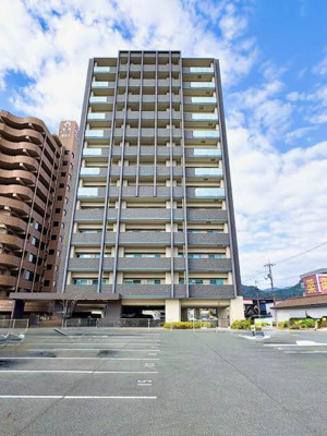【外観】 | シャーメゾンステージ碧・湯田