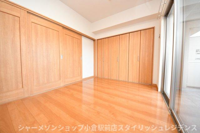 サンシャイン．プリンセス 五番街の居間・リビング
