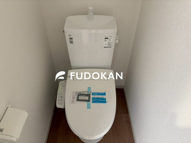東根市羽入東【新築建売】のトイレ|節水タイプのトイレは水道代の節約に繋がります。