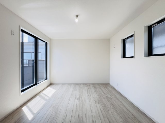松戸市金ケ作新築戸建【金ケ作小学校:徒歩６分】の寝室|7.2帖寝室