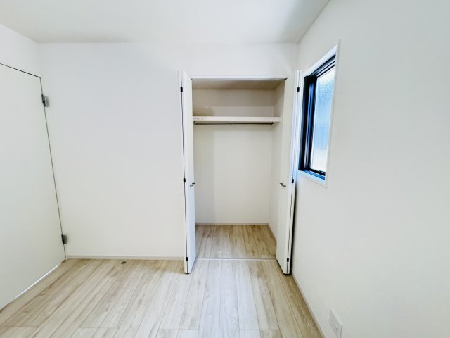 松戸市金ケ作新築戸建【金ケ作小学校:徒歩６分】の収納|6帖洋室収納
