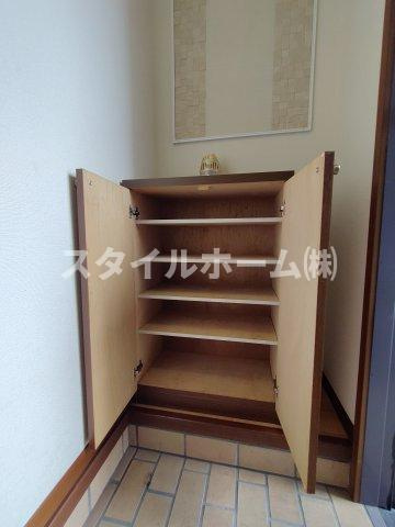 リヴェール本野Bの収納