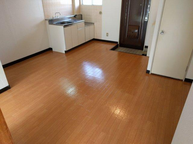 コーポ大野の居間・リビング