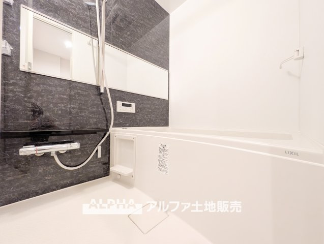 東大和グリーンタウン　１号棟の浴室|【Bathroom】
◆風呂◆カビが付きにくく軽くこすれば簡単に落ちるお掃除ラクラク仕様です。