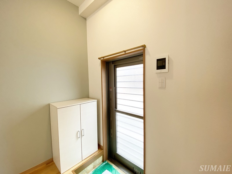 ハレレアの玄関|玄関扉です☆