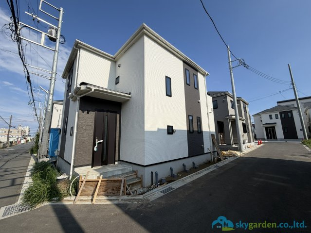 平塚市西真土　新築分譲住宅　全16区画B号棟