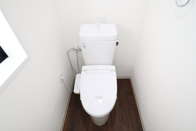 河野ビルのトイレ