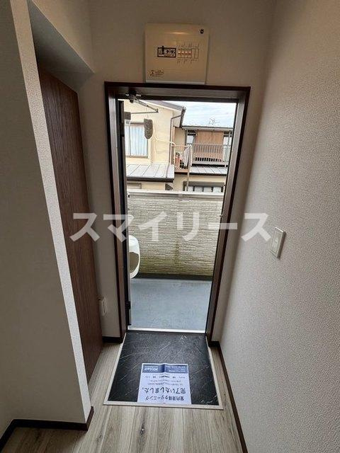 プランドール増尾台の玄関