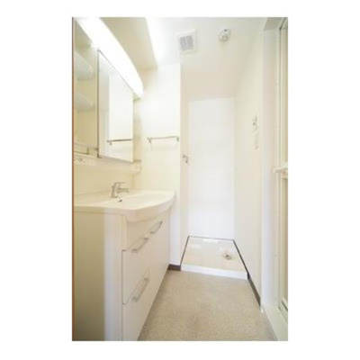 【洗面所】 | ルミエール妙蓮寺Ⅱ | ※写真は同タイプ住戸です。