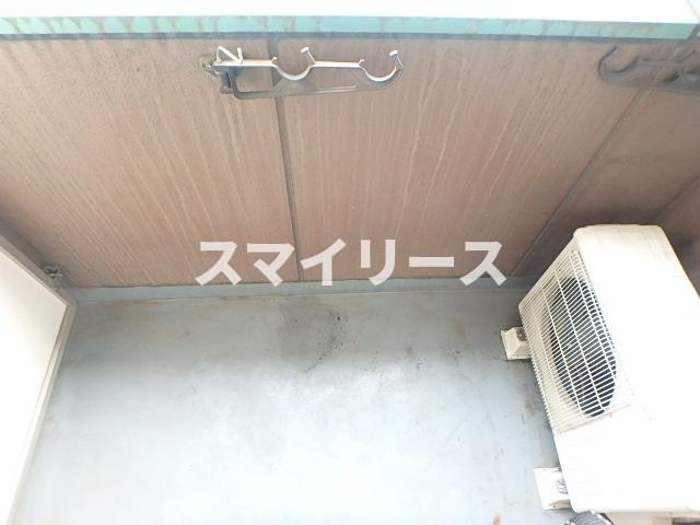 SAビルのバルコニー