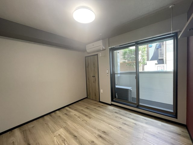 向島テラスの居間・リビング